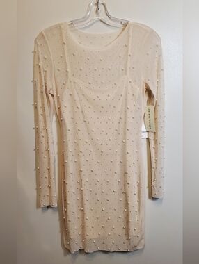 395. NWT - Thirty/Thirty Pearl & Rinestone Dress